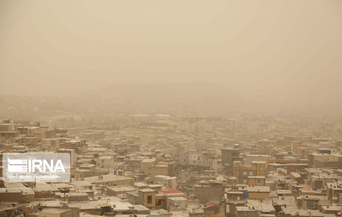 ورود توده گرد و خاک عراقی و آلودگی شهرهای خوزستان