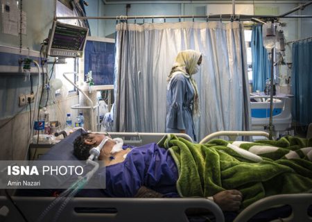 مراجعه بیش از ۵۰۰ خوزستانی به مراکز درمانی در پی وقوع گرد و خاک