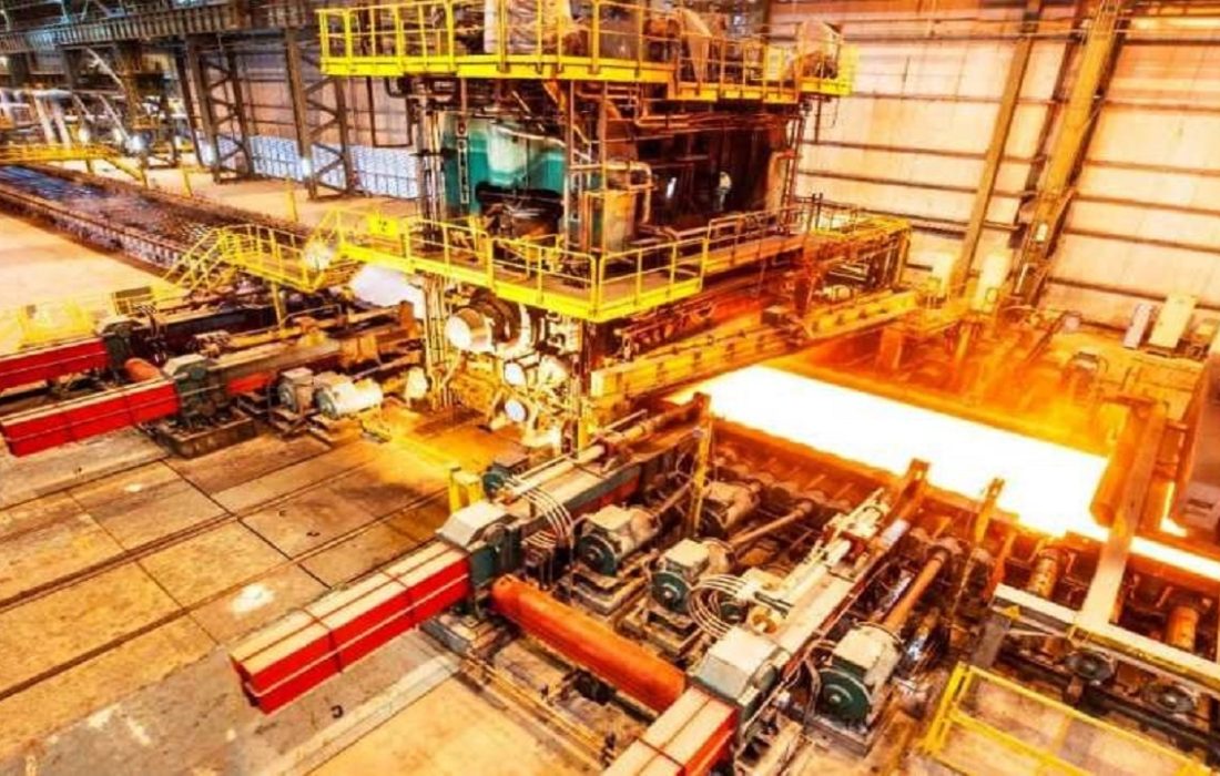 شکستن رکورد تولید در فولاد اکسین با وجود محدودیت مصرف انرژی/ عبور از مرز ۴۰۷ هزار تن در ۶ ماه