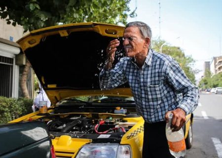 گرمای سوزان ادارات خوزستان را تعطیل کرد