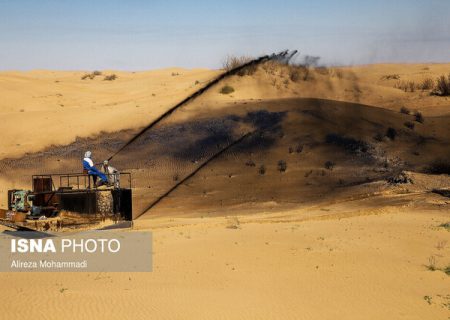 خسارت «مالچ نفتی» ‌به‌ خاک خوزستان در حال برآورد است