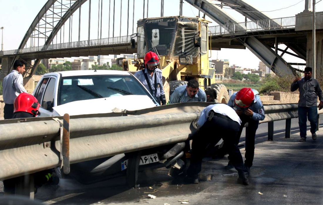 ۷۱۵ نفر در تصادفات رانندگی خوزستان جان‌باختند