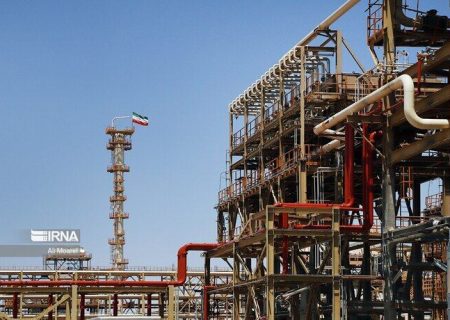 تأمین پنج مگاوات برق از انرژی خورشیدی در پالایشگاه گاز هویزه