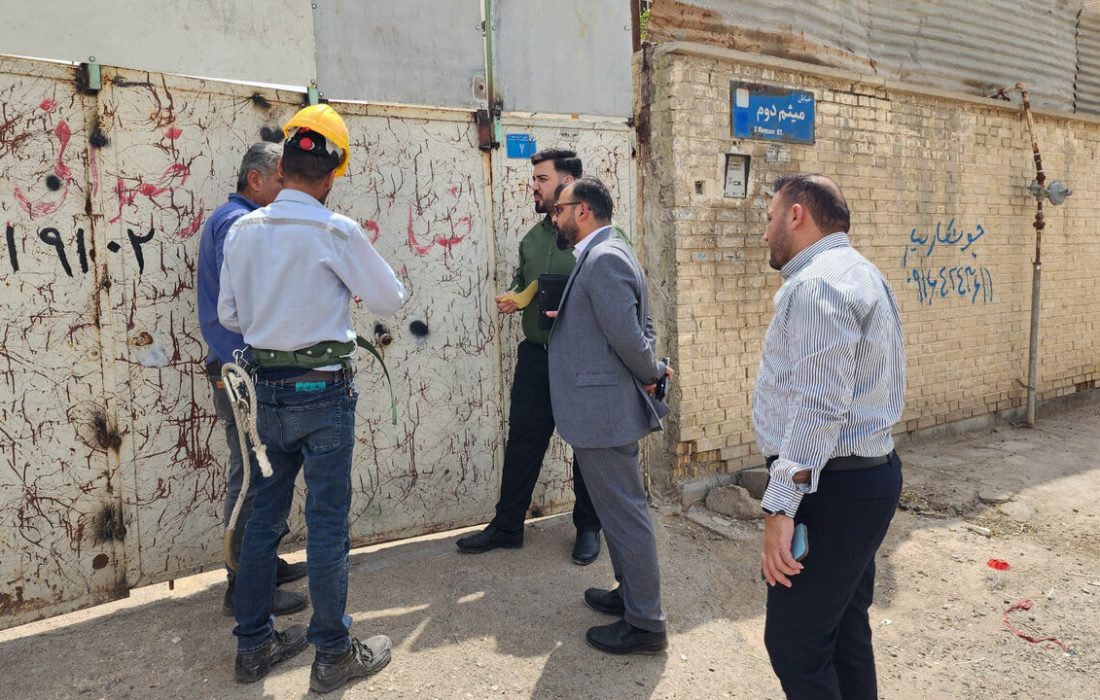 پلمب ۱۳ انبار ضایعاتی غیرمجاز در محلات مسکونی اهواز
